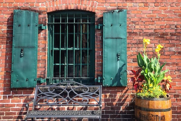 Seeing #red on the free buffalo taste distillery tour in Kentucky. Lots of free samples too.