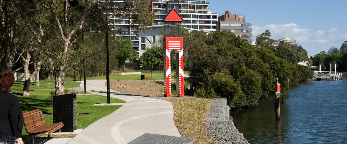 Parramatta toont algemene kustgezichten en een stad