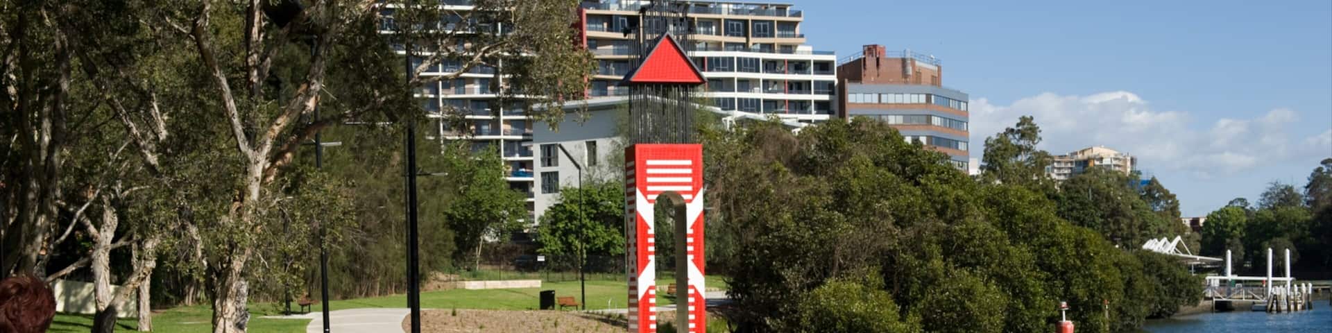 Parramatta montrant vues littorales et ville