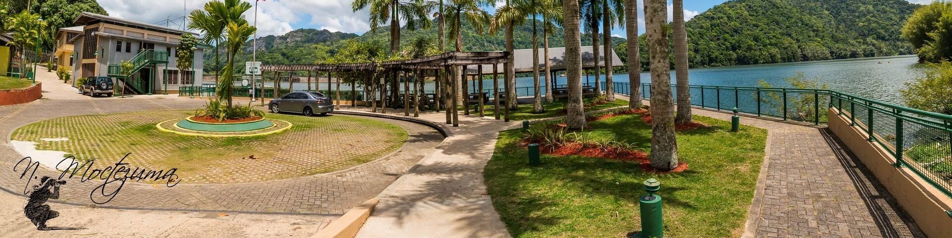 Excelent view of El Embarcadero @ Lago Dos Bocas Utuado, P.R.