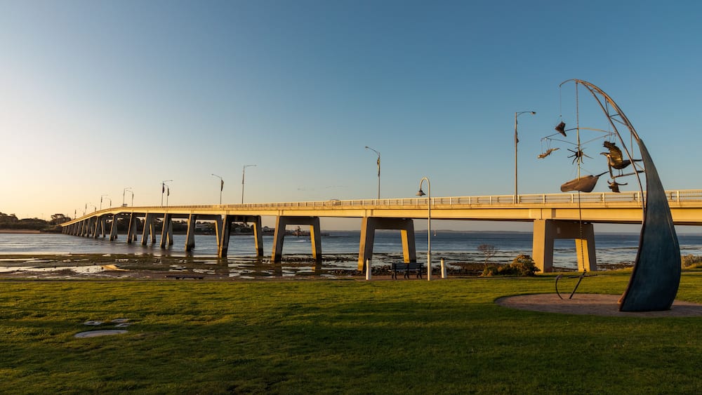 The 640 metre (2,100 foot) concrete Phillip Island bridge connects the Australian mainland at San Remo with Phillip Island at Newhaven south of Melbourne.