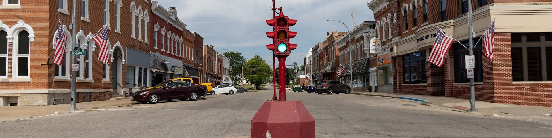 Antique stoplight in downtown Toledo, Iowa.
