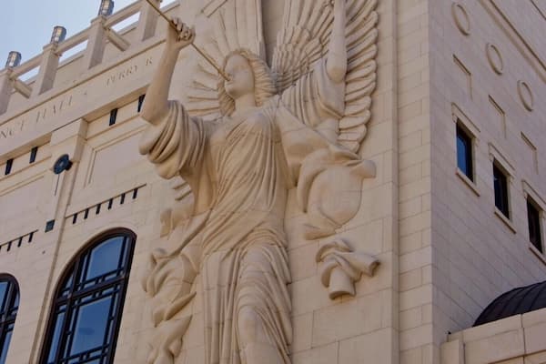 One of the two hand carved #angels on the front of the Bass Performance Hall in Fort Worth
#fortworth #sculpture #architecture #texas #usa #america #streetview