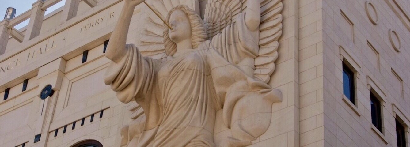 One of the two hand carved #angels on the front of the Bass Performance Hall in Fort Worth
#fortworth #sculpture #architecture #texas #usa #america #streetview