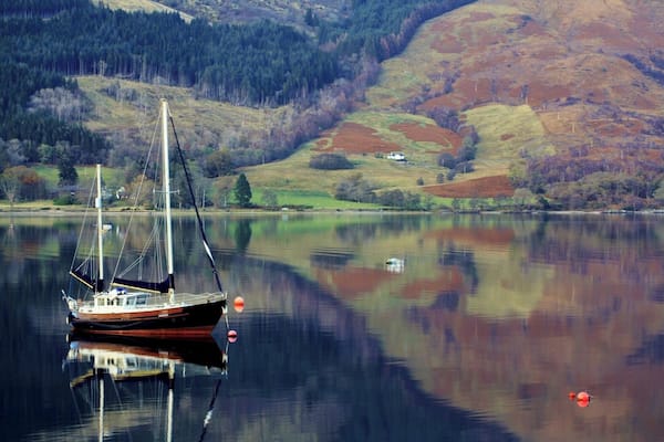 Just after you drive through Glen Coe you come to the Loch this is near Ballachulish, an amazing drive evry turn in the road presents photo oppertunities. I just loved the reflections