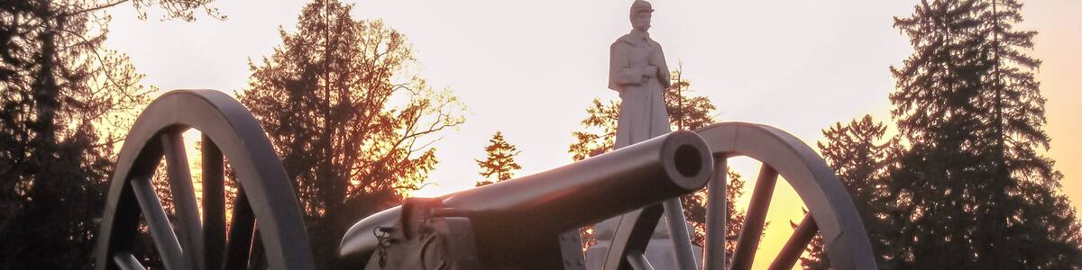 United States Civil War cannons at twilight in Gettysburg National Park, Pennsylvania (USA).
