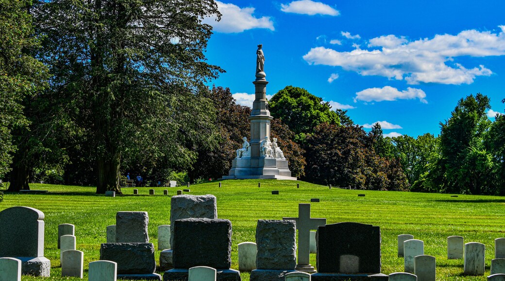 Photo of The Soldiers National Monument, Gettysburg National Cemetery, Pennsylvania USA