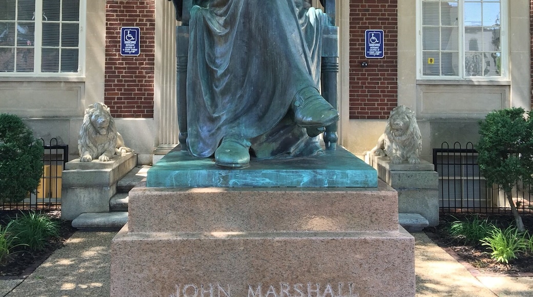 Statue of John Marshall outside the Circuit Court in Warrenton, Virginia.