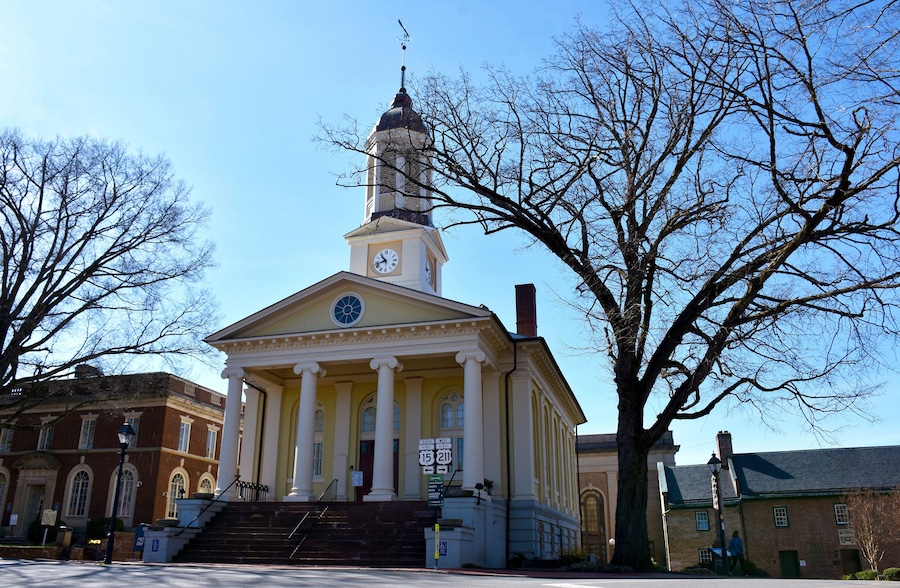 Historic Courthouse in Old Town, Warrenton, Virginia, USA