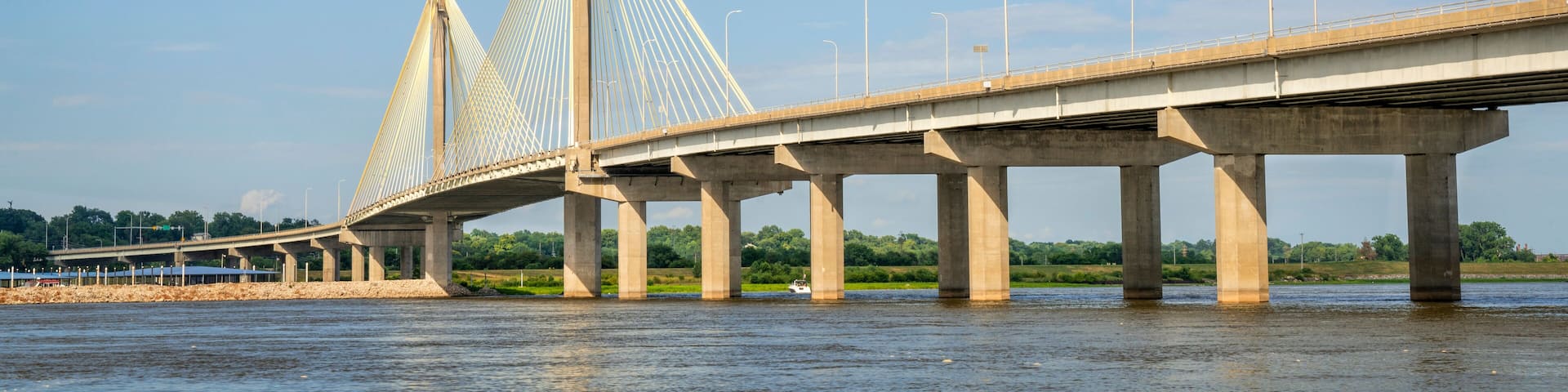 Clark Btridge over Mississippi River