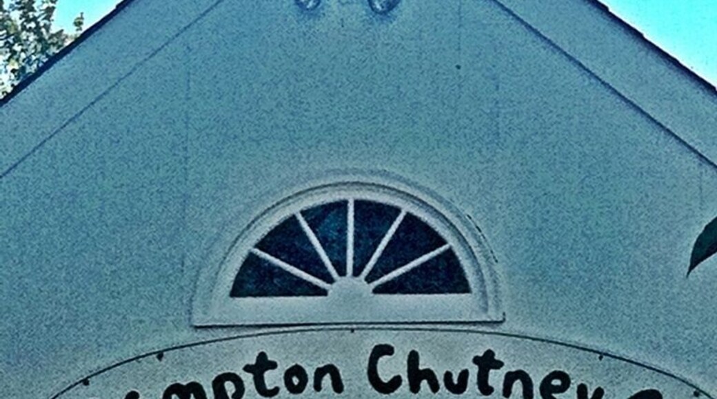 Our favorite place for lunch in Amagansett. Try the curried chicken uttapa and a cardamom coffee. Sit at a picnic table in the shade or on the lawn in the square.