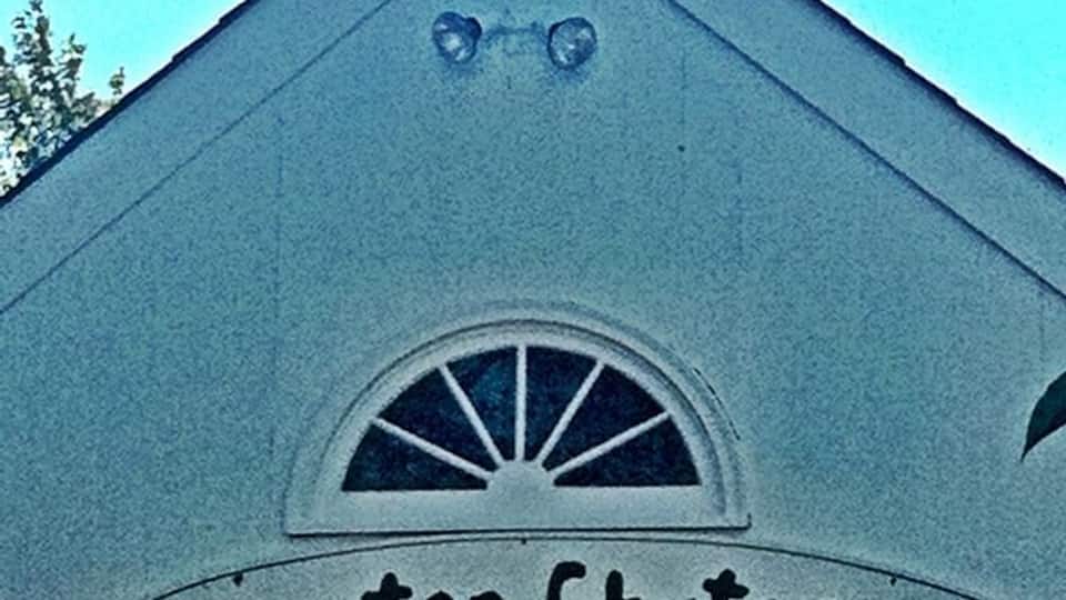 Our favorite place for lunch in Amagansett. Try the curried chicken uttapa and a cardamom coffee. Sit at a picnic table in the shade or on the lawn in the square.