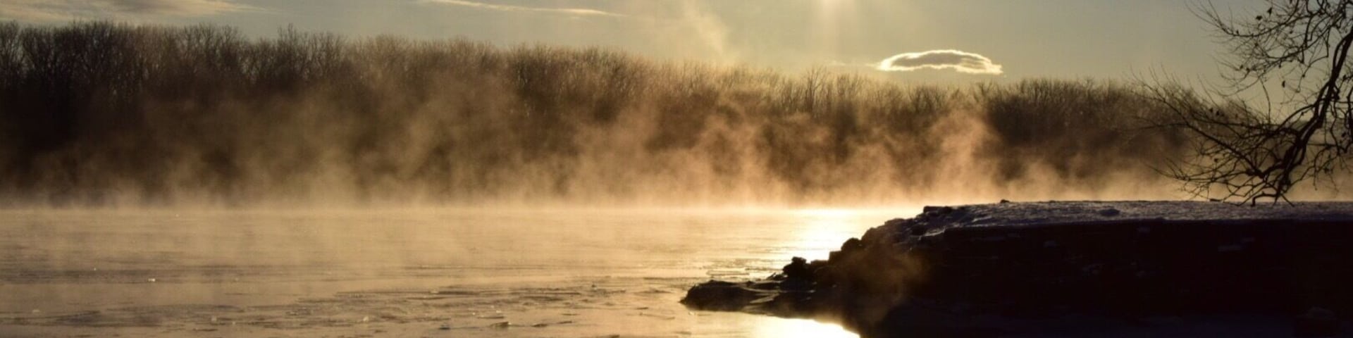 Sunrise over the Hudson River
#seamist