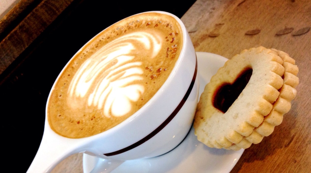 #Delicious break every Sunday. My favorite time in the afternoon is to enjoy a cup coffee with my mom.