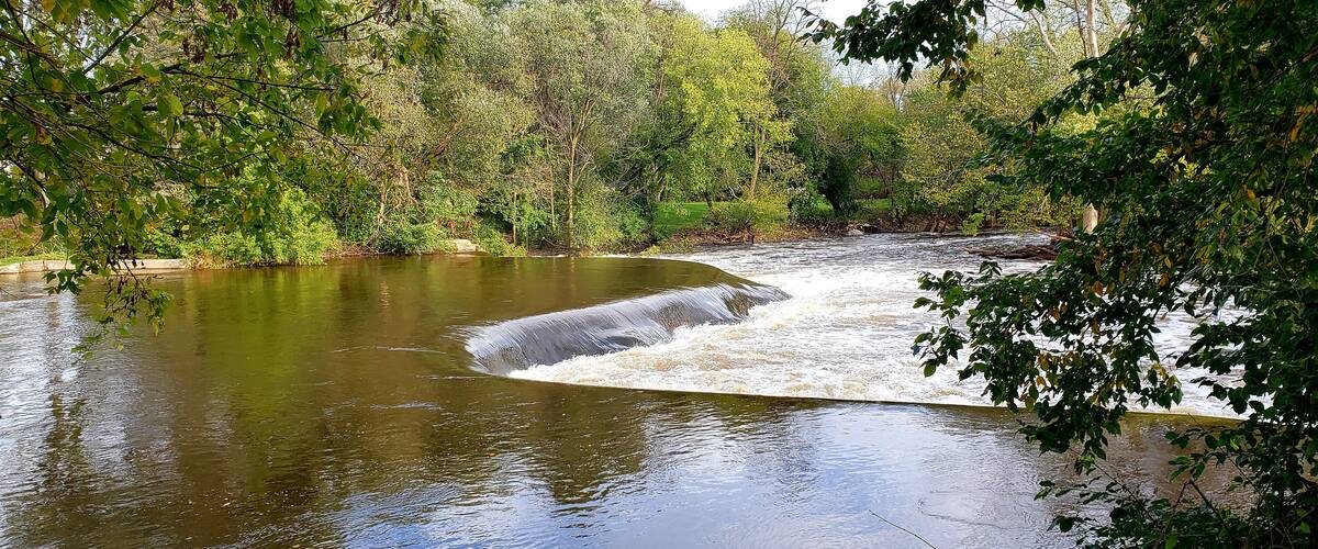 #localsecrets
Did you know Milwaukee has a secret waterfall?