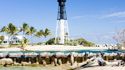 هيلسبورو بيتش