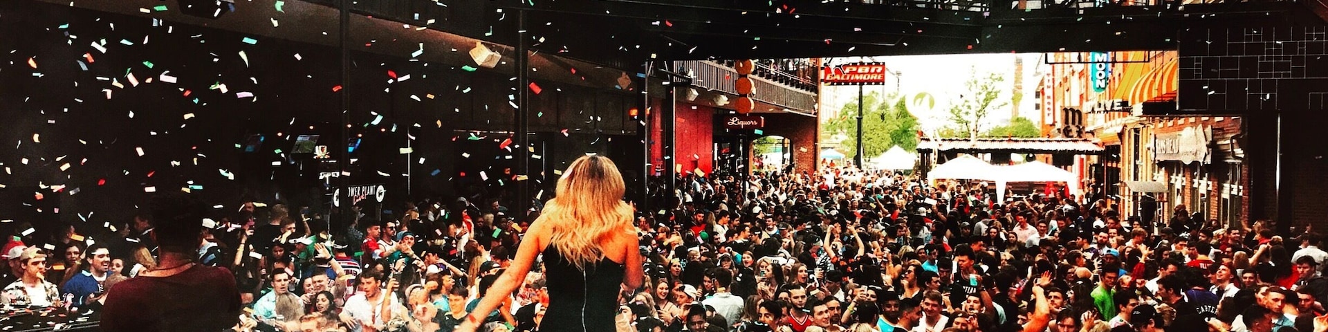 Even though it was raining this weekend we had fun!! Concert season is among us!