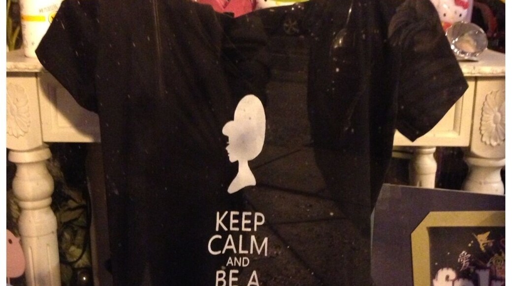 Can't remember the name of the store. Sadly, it was closed or this shirt would be mine.