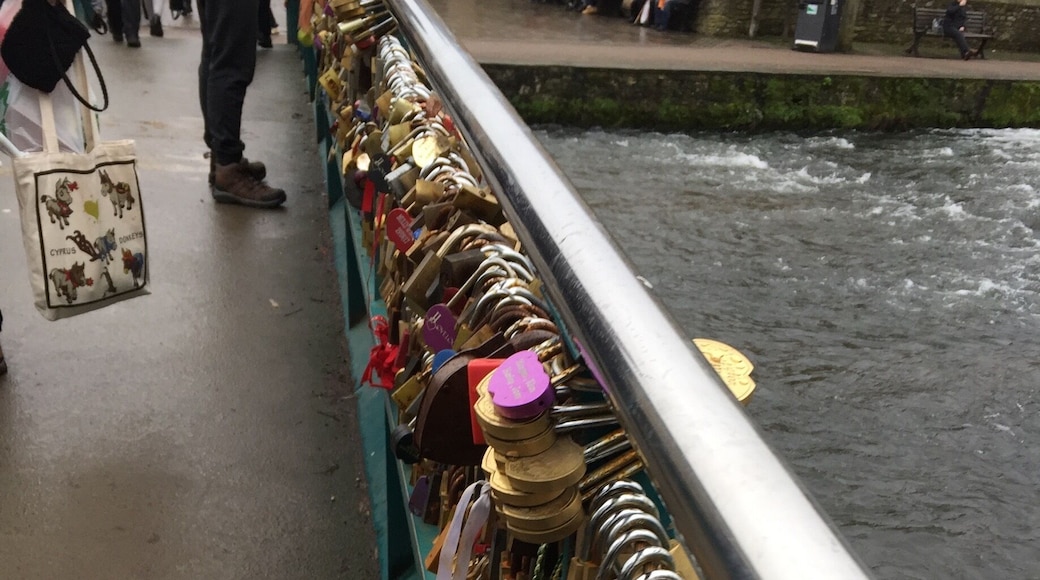 Love locks