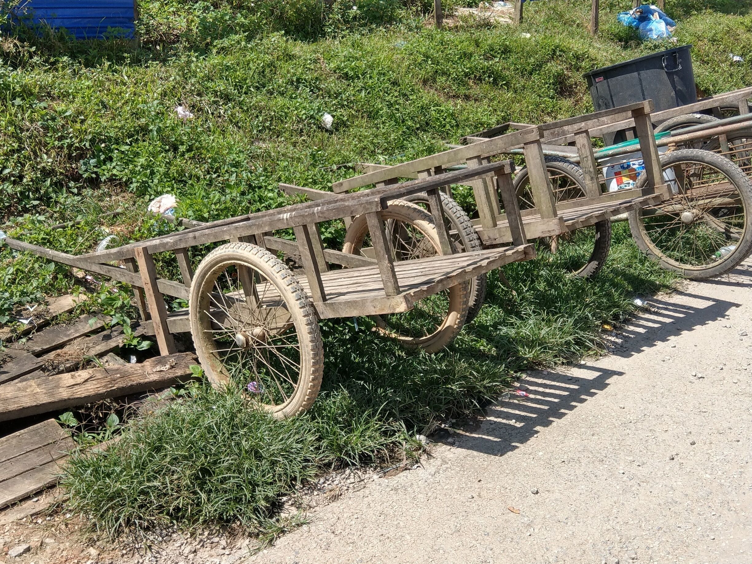 Waiting for the market to open