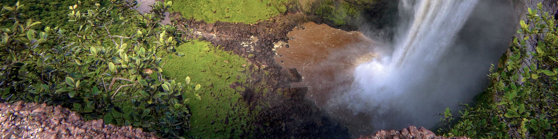chute de Kaieteur Falls au Guyana amérique du sud amazonie