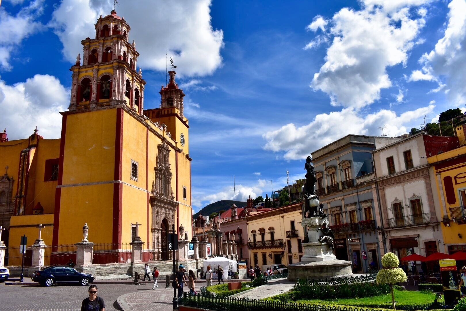 If you get the chance to visit that city, take a lot of time to walk in the city, take pictures and enjoy the view. 

At night, I recommend « la estudiantina » a city tour by night hosted by musicians.