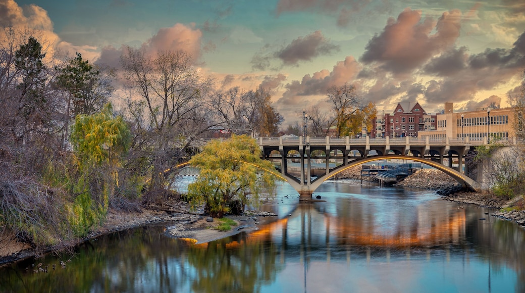 bridge over the rum river downtown Anoka Minnesota.
Small town USA