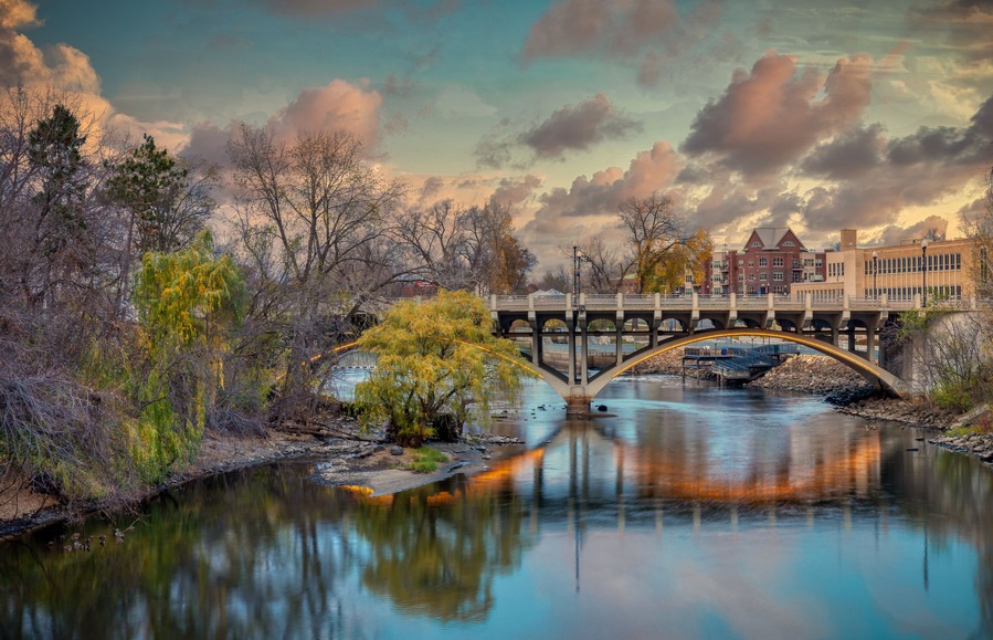 bridge over the rum river downtown Anoka Minnesota.
Small town USA