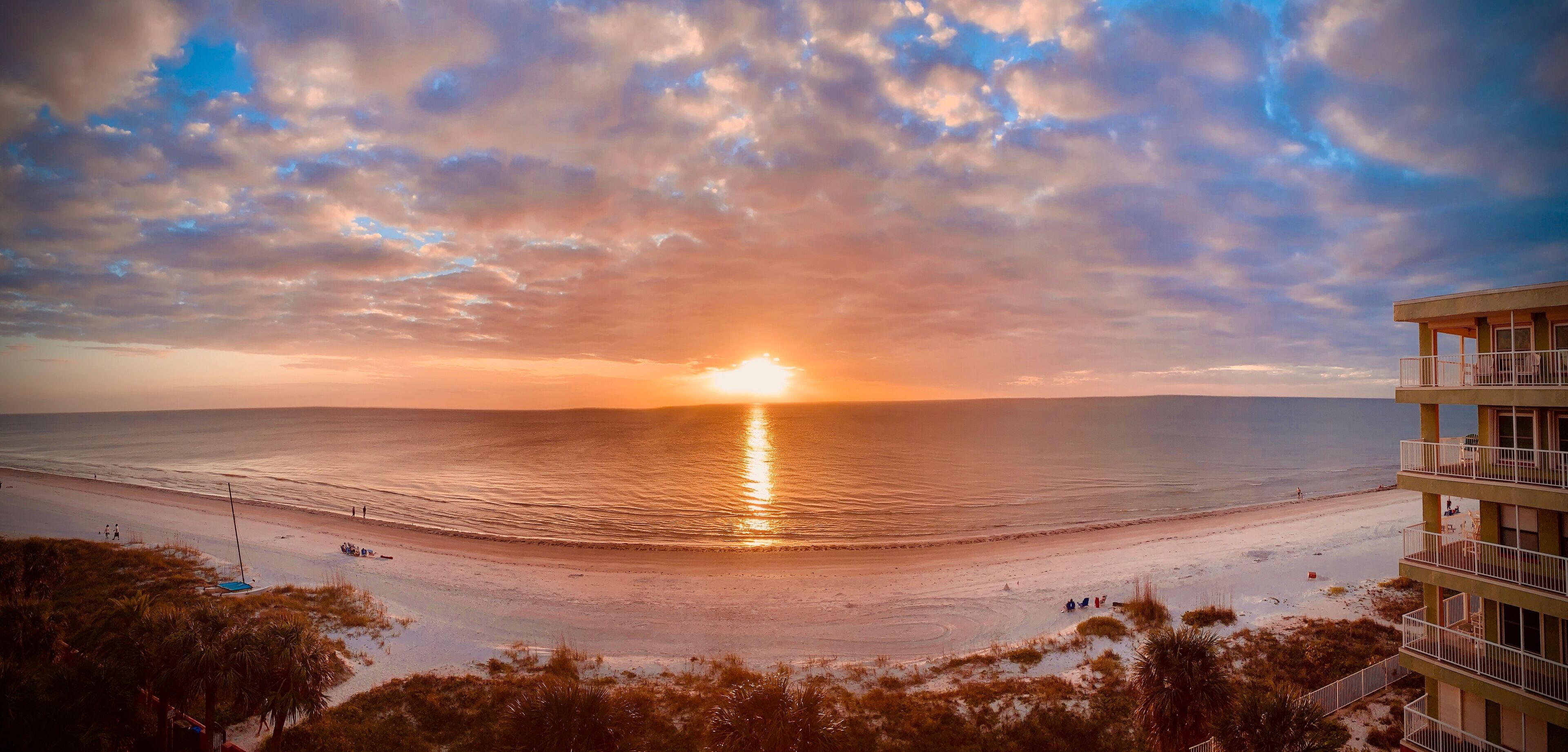 Panoramic Sunset View of Florida White Sand Beach and Gulf of Mexico - Gulf of America, Indian Rocks Beach