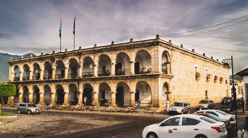 plaza de armas en Antigua Guatemala