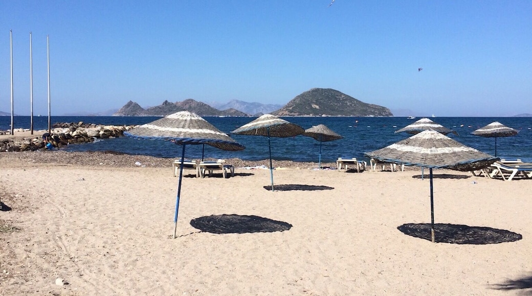 Bodrum marina, how can it be so quiet when this place is so beautiful?!?