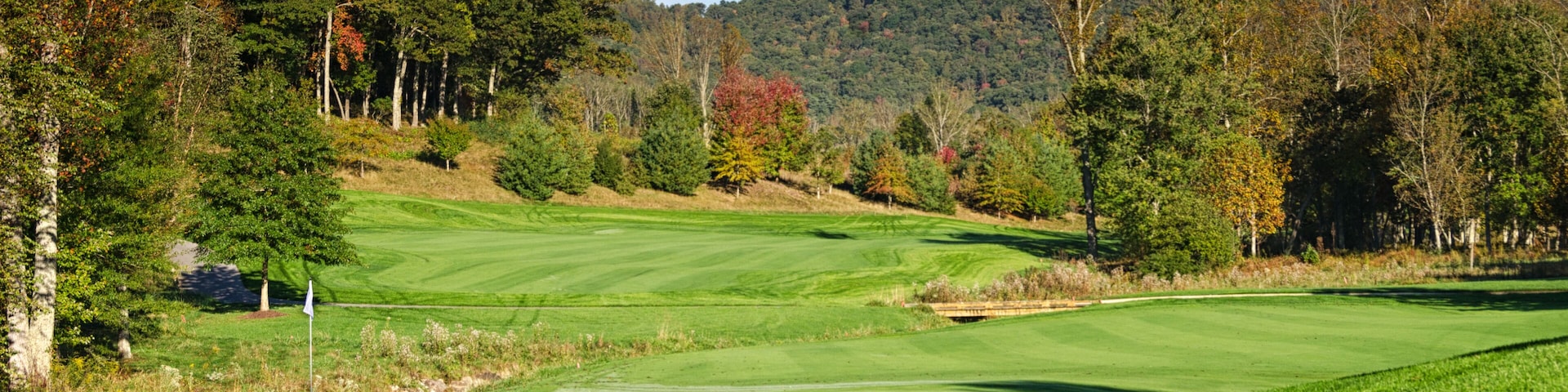 Behind the Green to Fairway Fall Mountain View