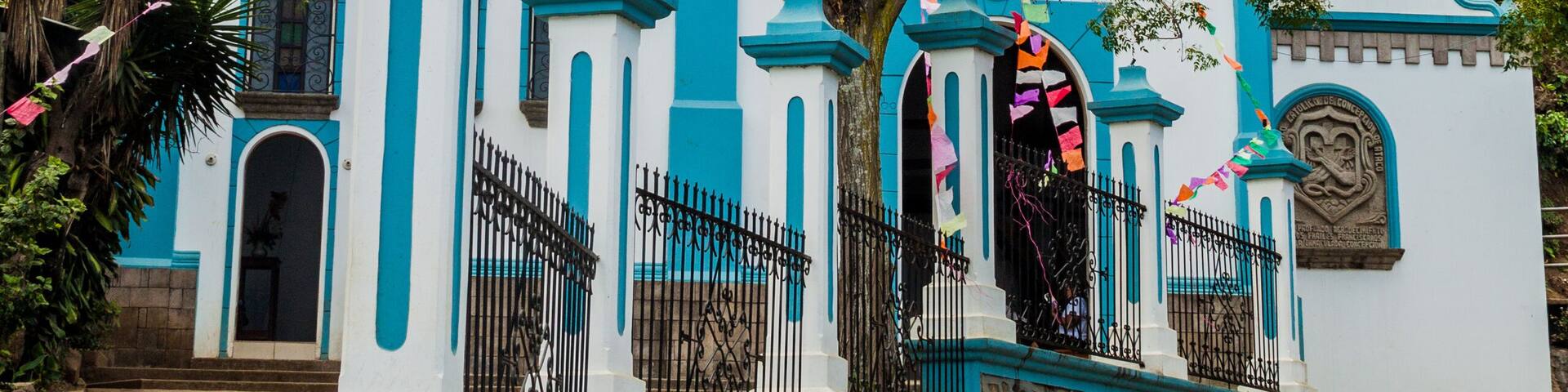 Iglesia El Calvario church in Ataco, El Salvador