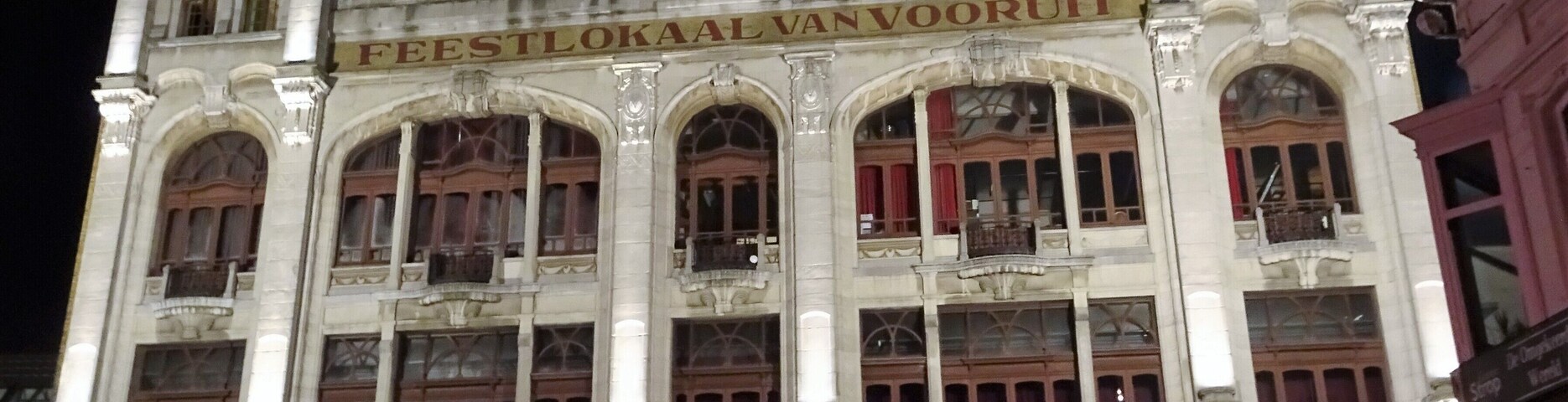 "Feestlokaal van Vooruit" is a historic hall complex built in 1913. Originally it was the party and arts centre of the Ghent labour movement. Since 1982 it has been used by “Arts Centre Vooruit”. They organize numerous events in the 5 most important halls of the building such as debates, literature evenings, concerts, parties, stage performances, dance ... #Ghent #Trovember