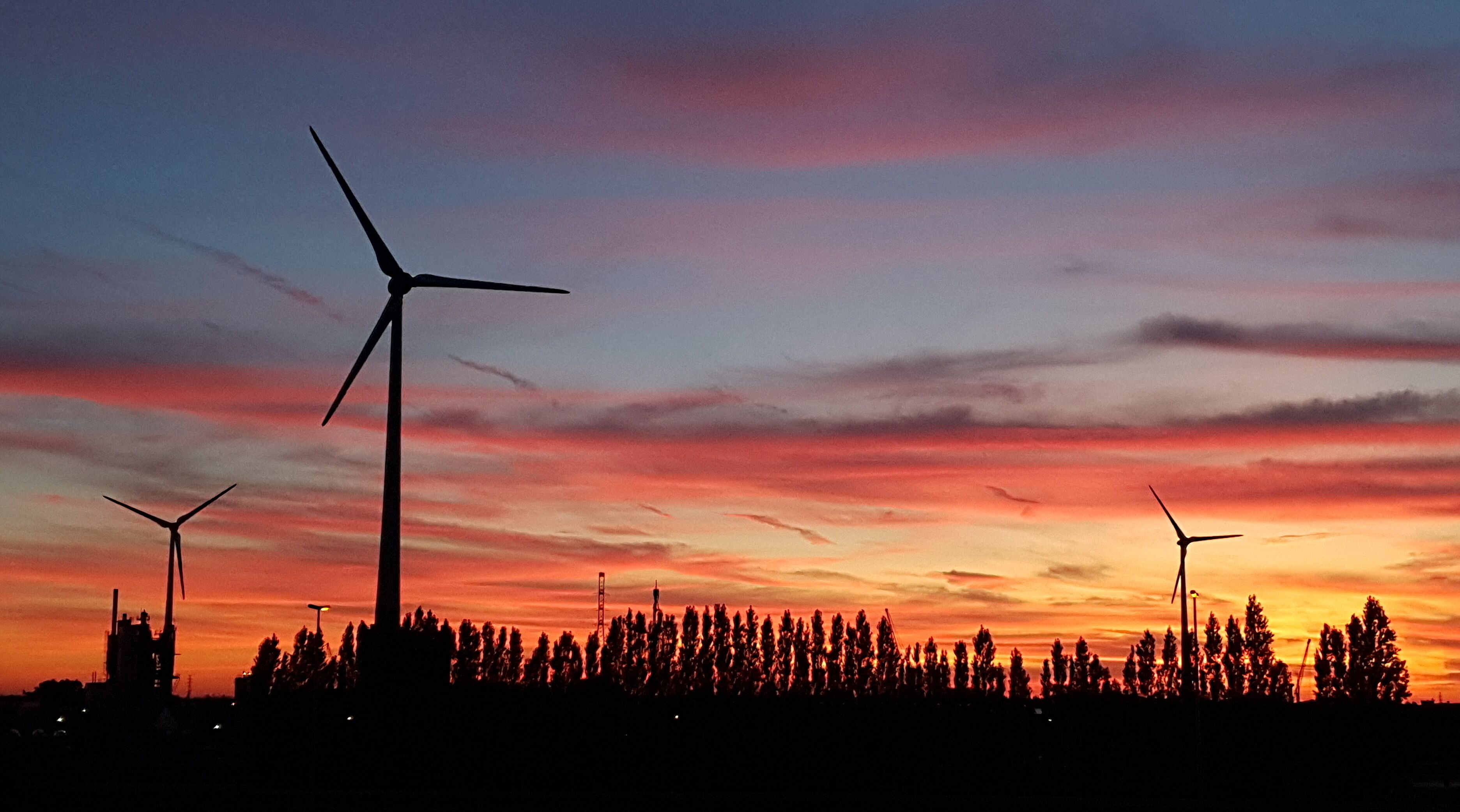 Sunset during the harvest moon (making the color a lot intenser)