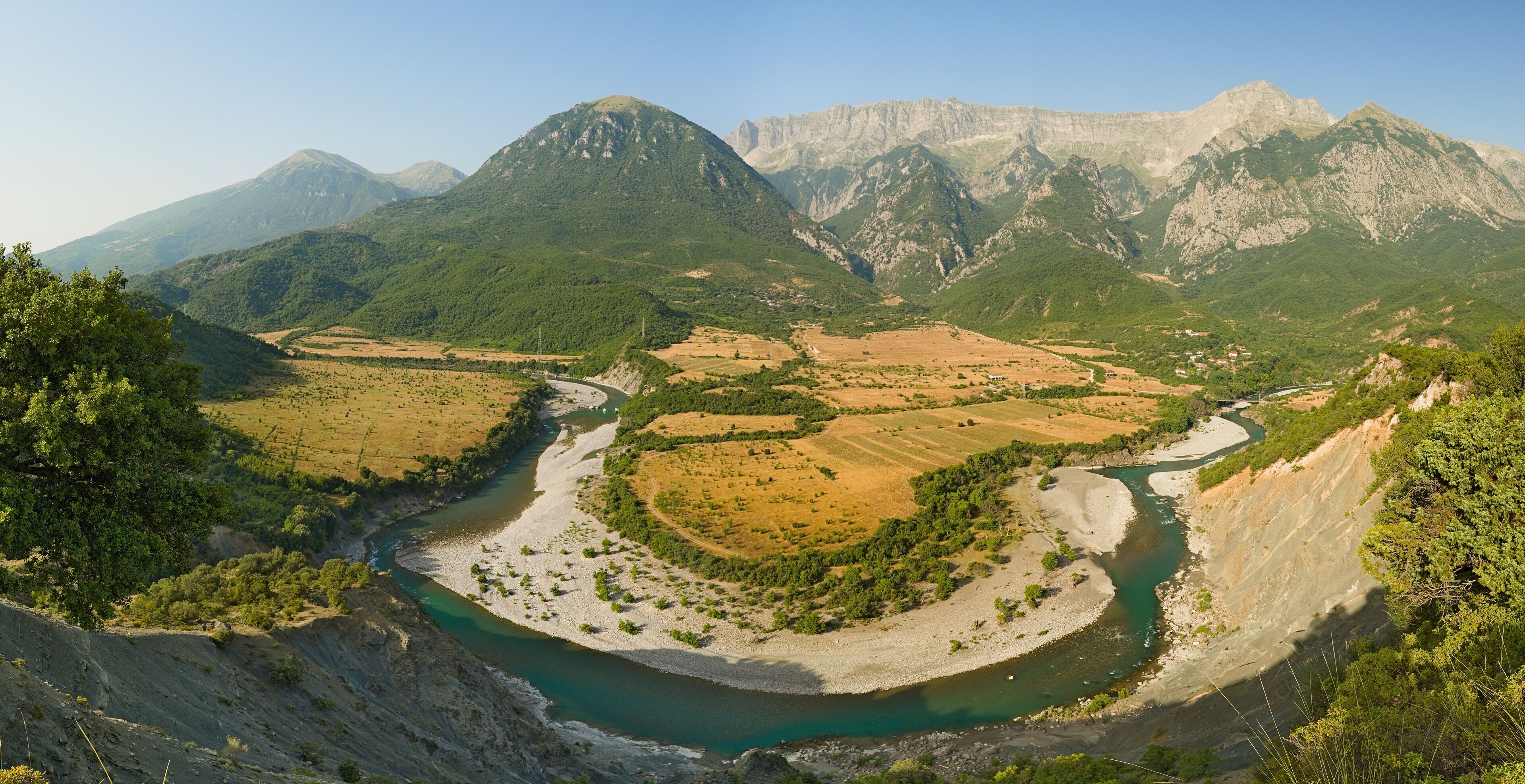 坎德爾特佩萊內