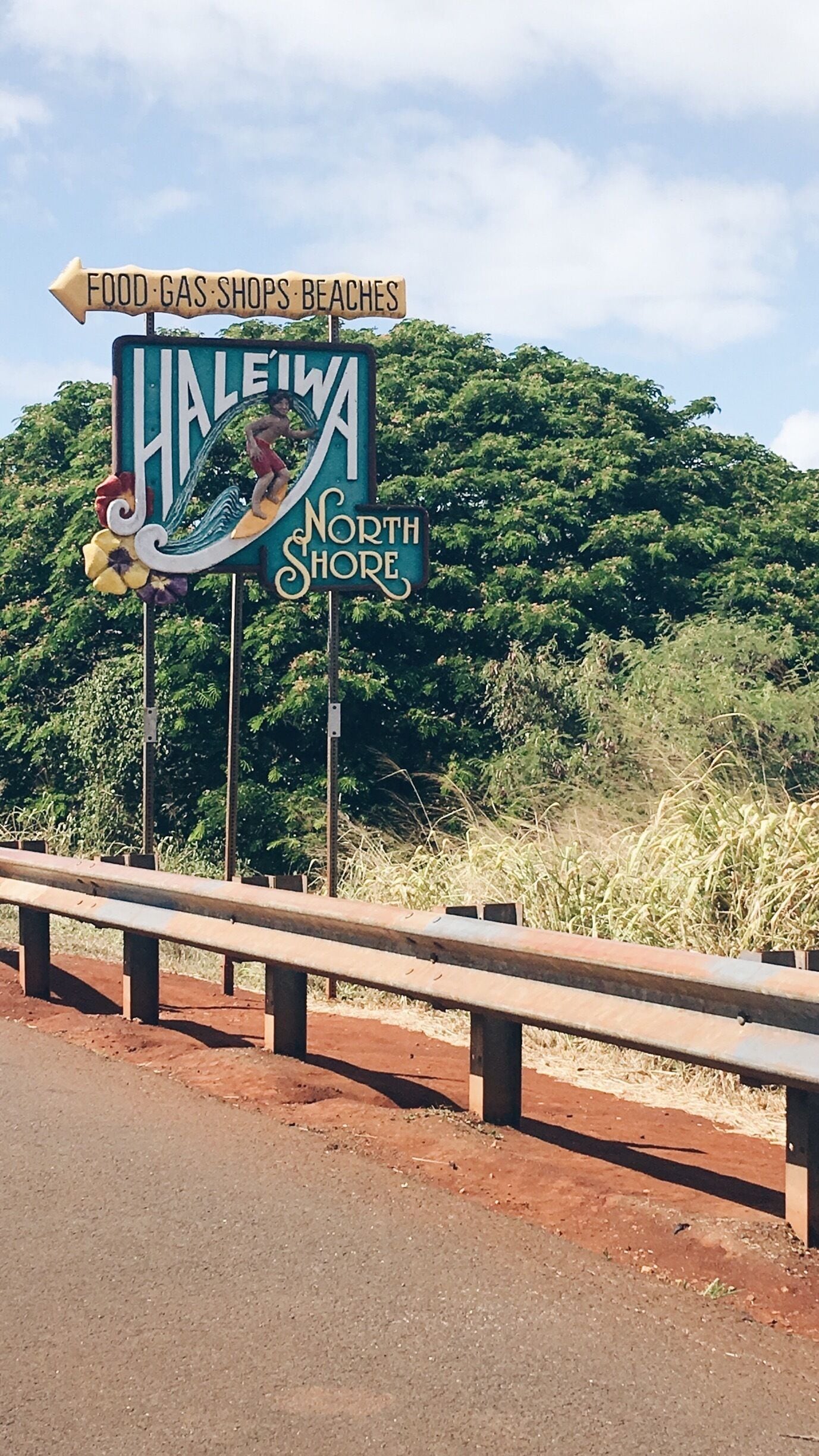 Beautiful must see place when coming to Oahu 