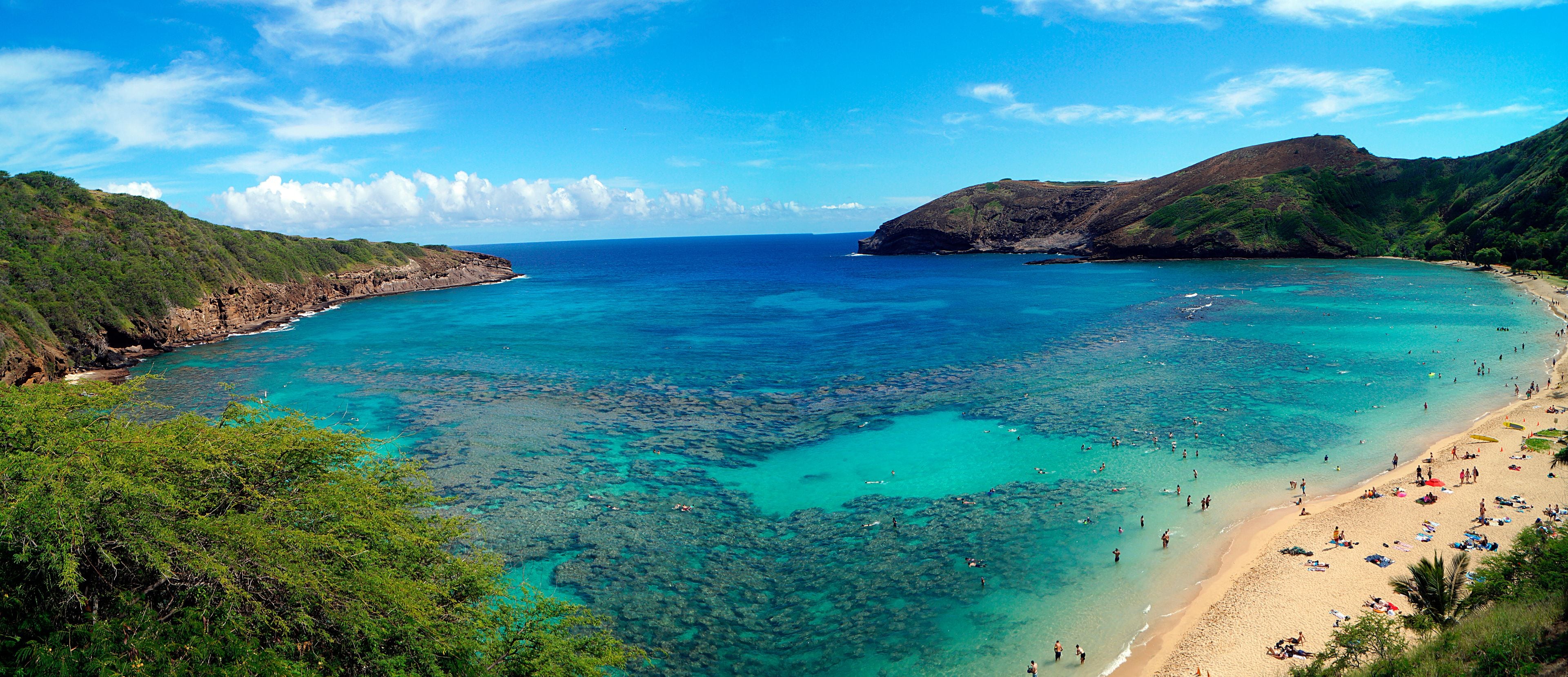 Hanauma Bay Crater Volcano on the Island of Oahu - Hawaii, USA