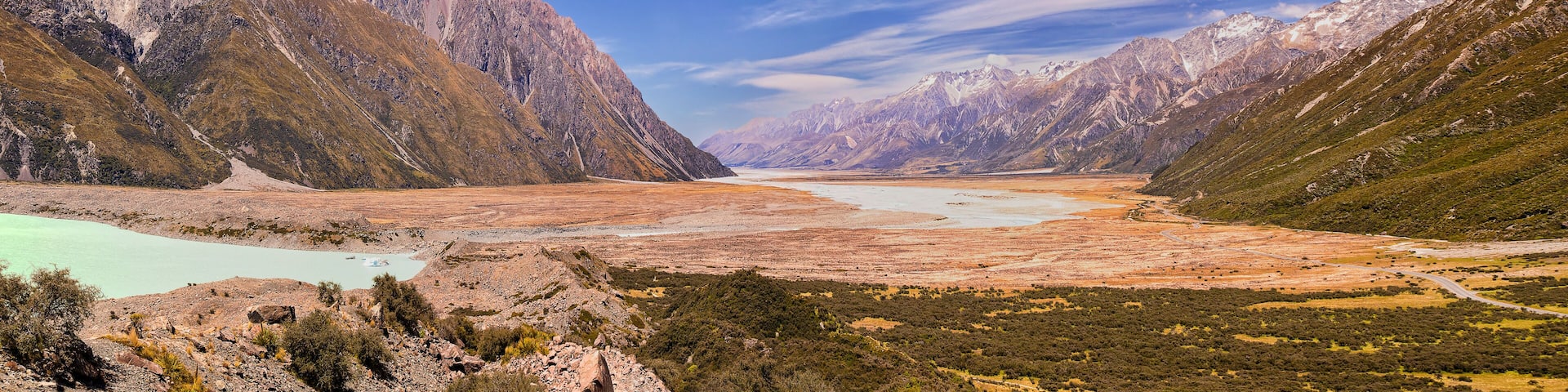 NZ Mt Cook Valley tasman pan