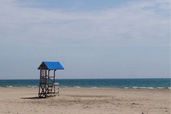 Exploring Coburge - what a great beach. Sailboats are starting to appear. Hard to look at a beach though when its freezing today.