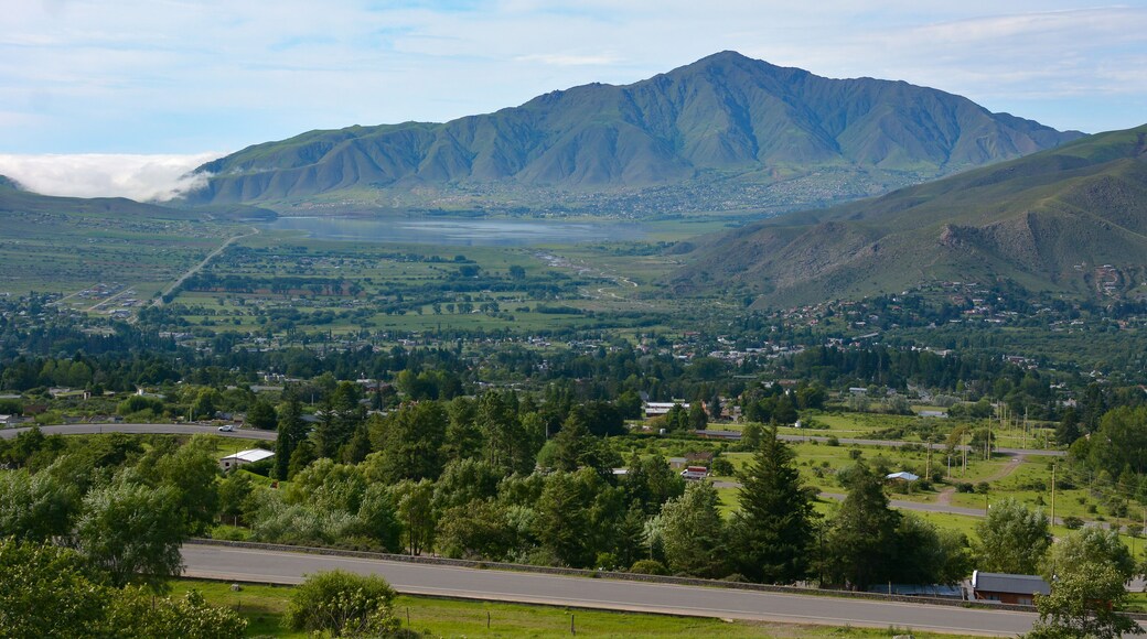 vista panorámica de Tafí Del Valle en Tucumán. montañas y paisaje.