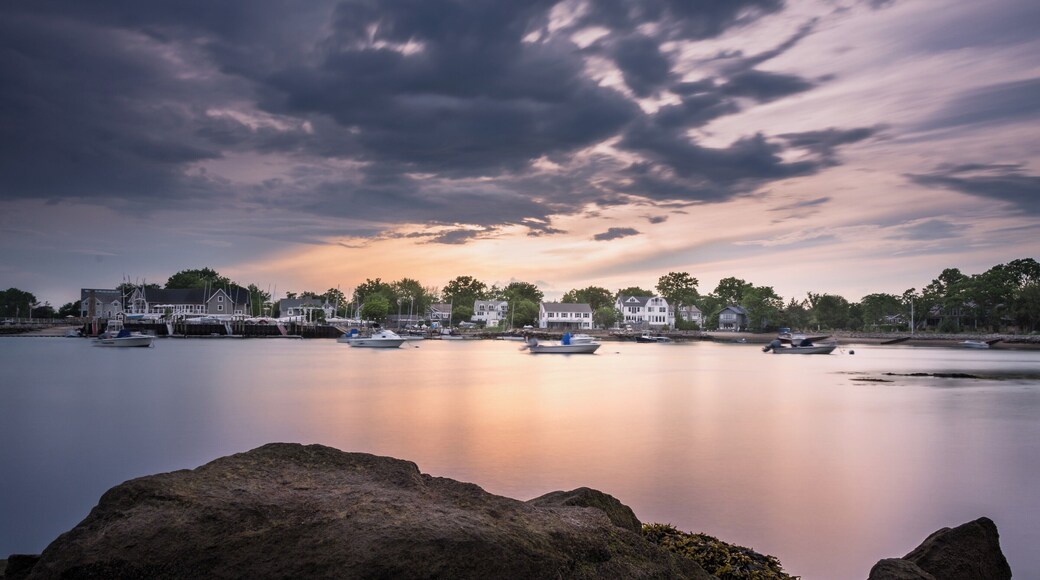 Nice beach, picnic tables.
Park done the street if you don't have the Darien sticker.