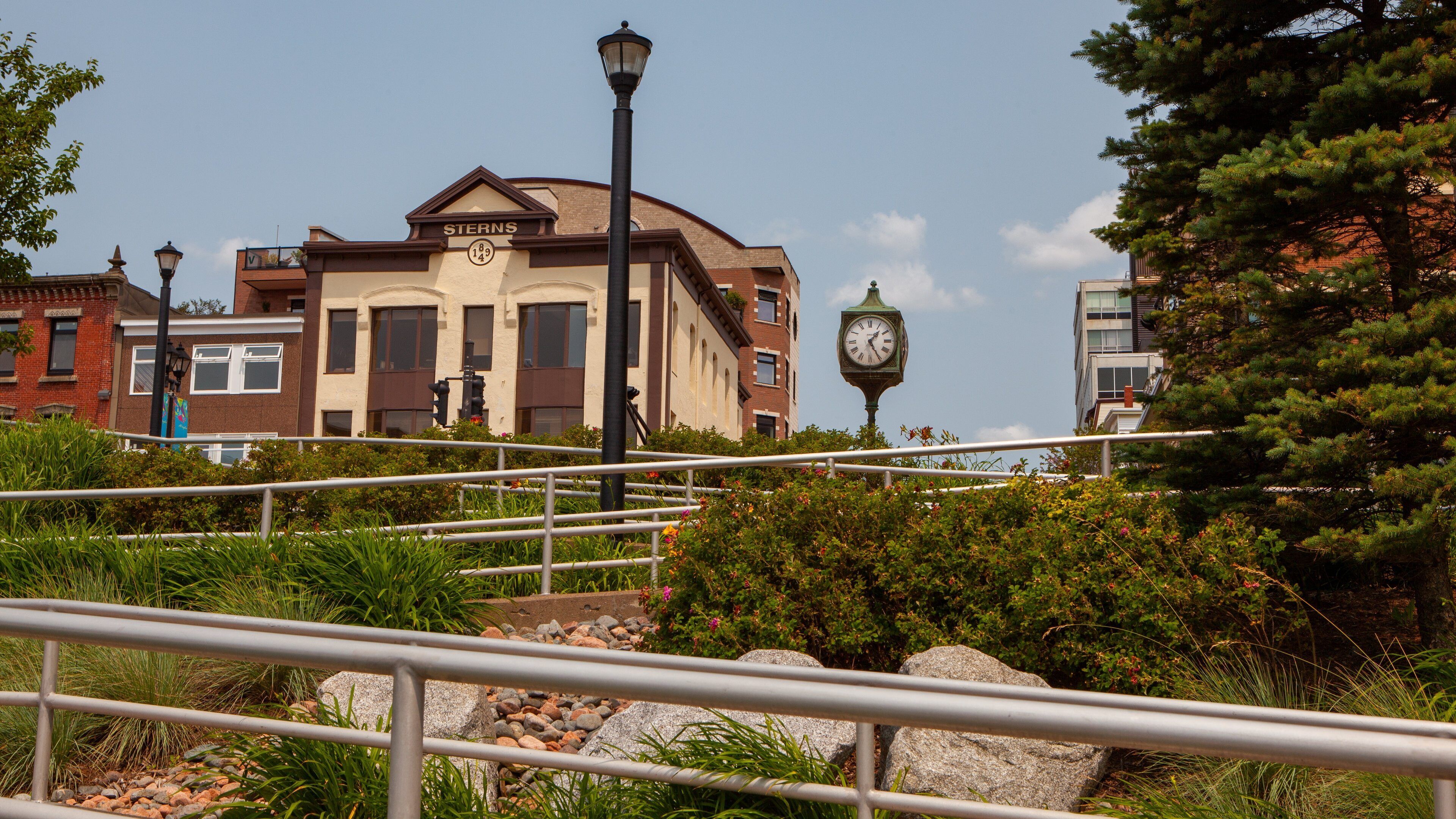 Dartmouth which includes heritage elements