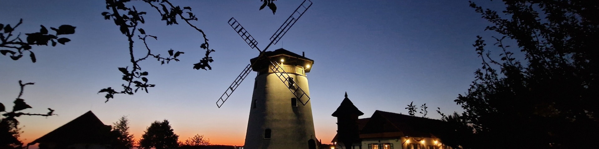 Bukovanský Mill, located in the village of Bukovany about five kilometers from Kyjov in the Hodonín district, is a lookout tower designed to resemble a windmill. Unlike traditional windmills, its blad