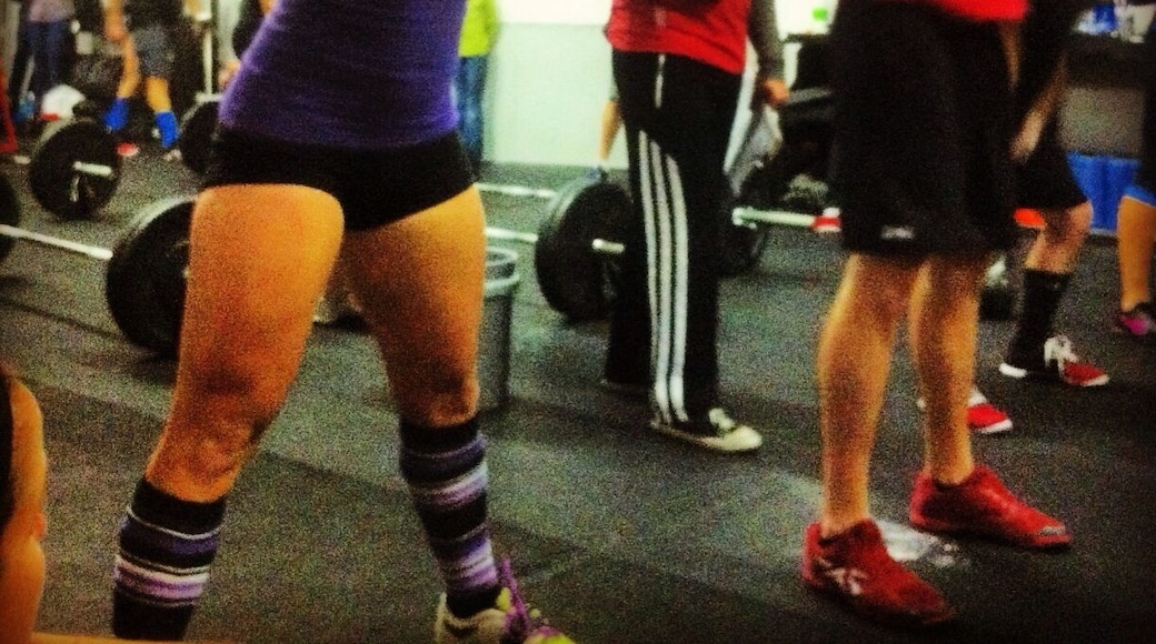 Liberty Box League Crossfit comp. at Crossfit Generation. Team WOD #2 #crossfit #libertyboxleague #crossfitgeneration #cfg #fitness #kidsfun #fitchick #crossfitbody #wod