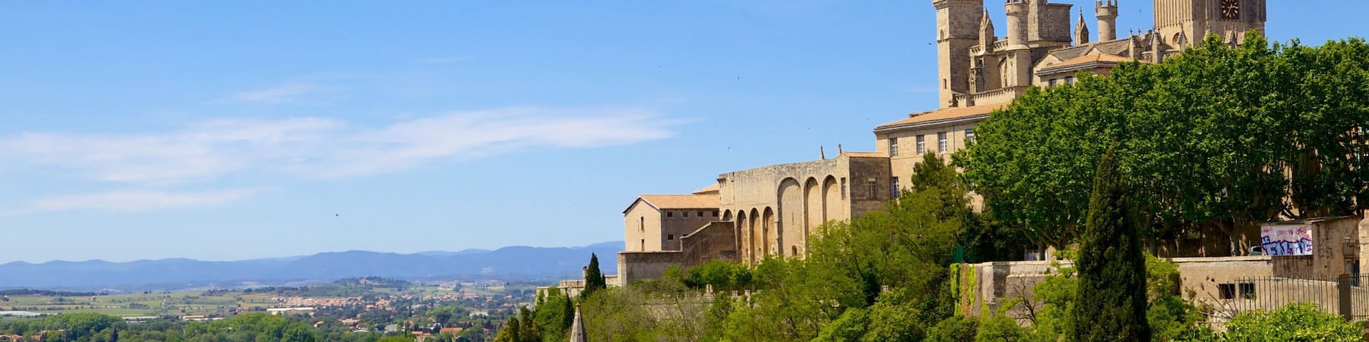 ベジエ どの含み 城 と 遺跡