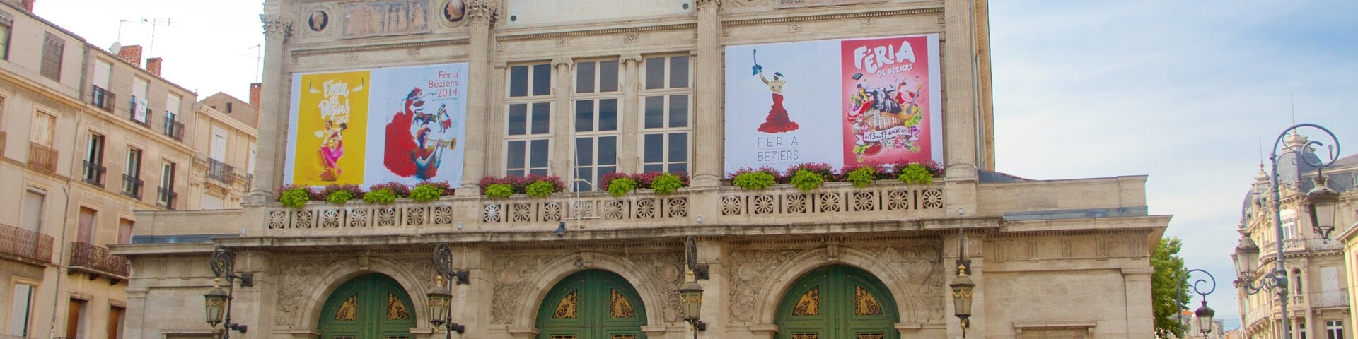 Beziers showing heritage elements and a city