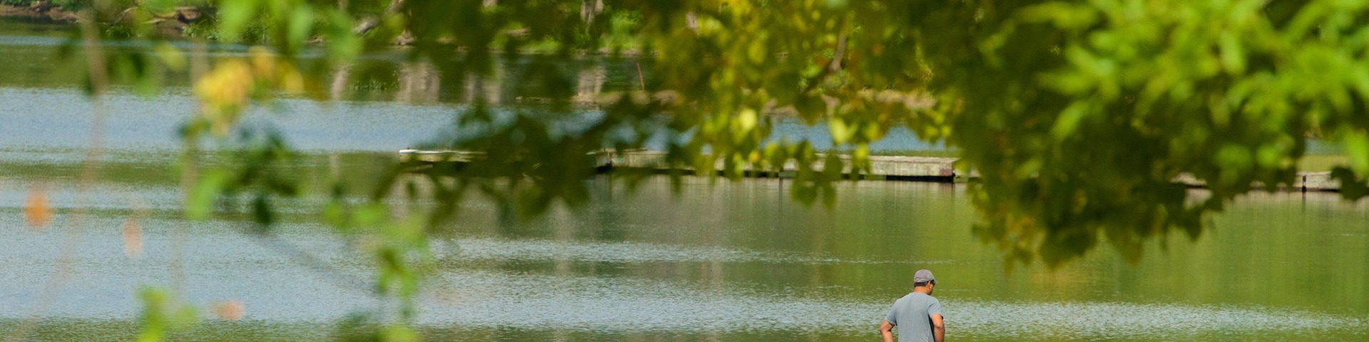 Wethersfield which includes a lake or waterhole as well as a family