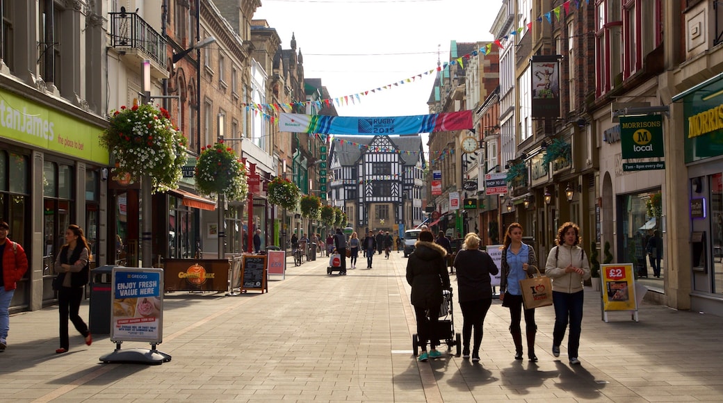 Leicester montrant scĂšnes de rue et ville aussi bien que petit groupe de personnes