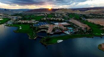Sunset at Lake Las Vegas